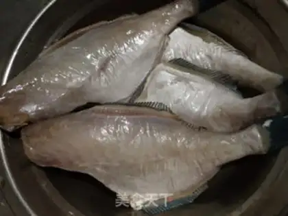 Make Turkish-fried fish step 0