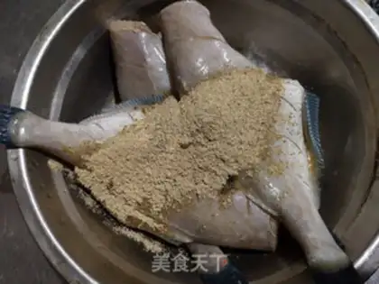 Make Turkish-fried fish step 2