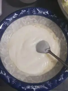 Make Sour cream sponge cake step 2