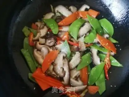 Make Dutch carrot fried mushrooms step 9