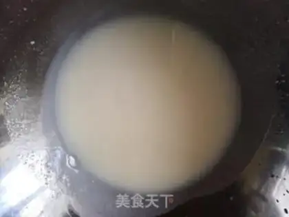 Make Strawberry cream cake step 0