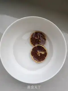Make Lemon sugar soup step 1