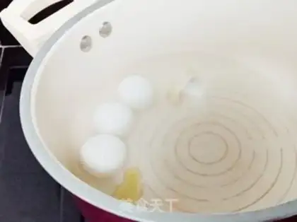 Make Sesame soup with red bean soup step 2