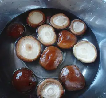Make Pepper-cracker mushrooms step 2