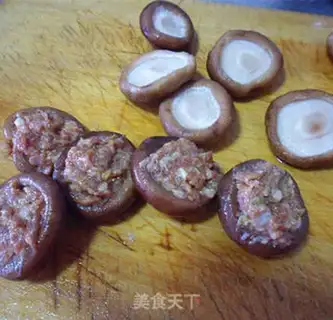 Make Pepper-cracker mushrooms step 3