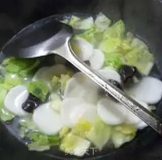 Make Black-muck round-of-bread pastry soup step 10