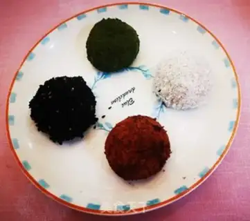 Make Colour soup round step 5