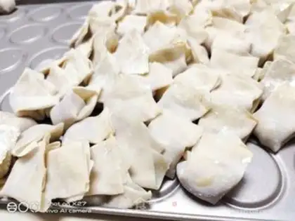 Make Roach and cabbage step 6