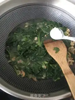 Make Seamy spinach egg soup step 11