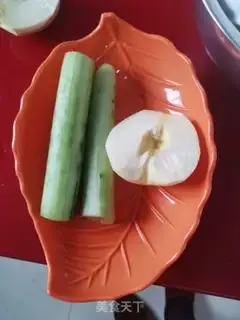 Make Apple honey cucumber mud step 0
