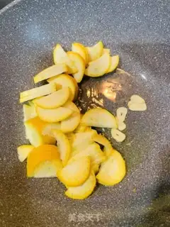 Make Garlic, yellow and yellow step 3