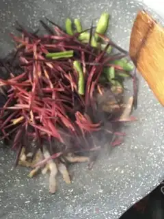 Make Pork with purple carrots step 6