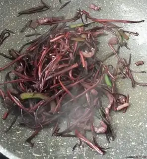 Make Pork with purple carrots step 9