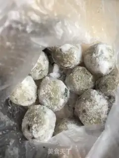 Make Squirtball step 2