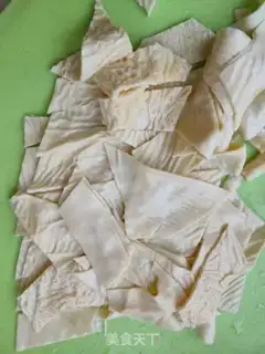 Make Cracker cucumber with bean skin step 3
