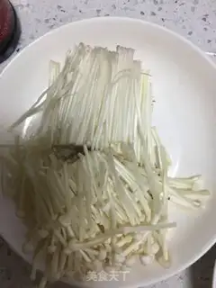 Make Ginger mushrooms and beans step 1