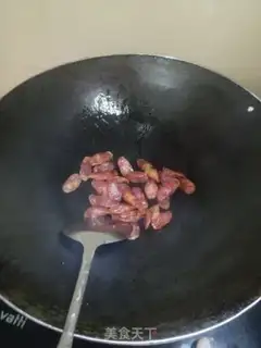 Make Weenie fried Dutch beans step 1