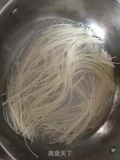 Make Porridge noodles step 2