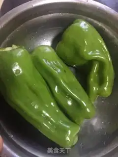 Make Chicken hot peppers fried eggs step 2