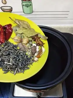 Make Five spicy tea eggs step 4