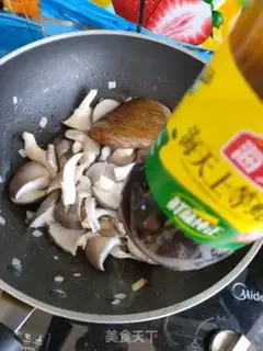 Make Meatball mushroom stew step 9