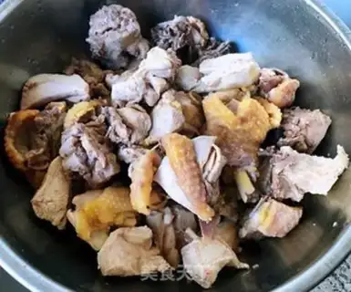 Make Chicken with white fruit step 2