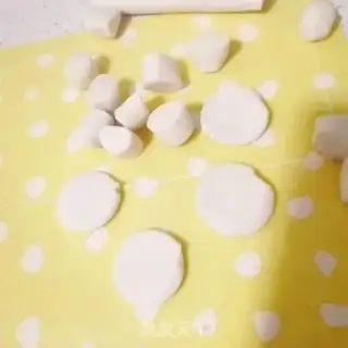 Make Crystal dumplings step 10