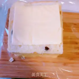 Make A salmon sandwich step 2