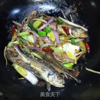 Make Spicy yellowfish step 8