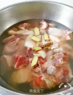Make The red duck step 2