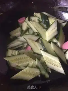 Make Cucumber ham and sausage step 3