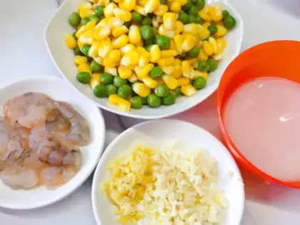 Make Corn pea shrimp step 3