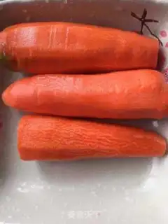 Make Carrot meat buns step 2
