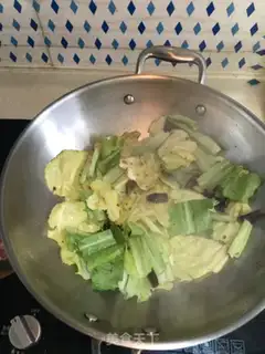 Make Fireman tore the dishes step 2