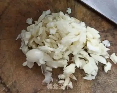 Make Garlic broccoli step 3