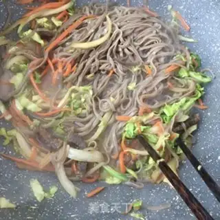 Make Donkey fried noodles step 8