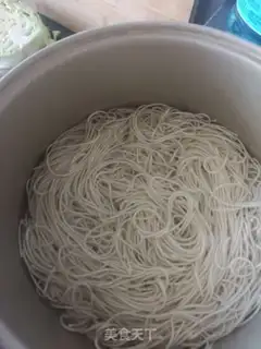 Make Noodles step 0
