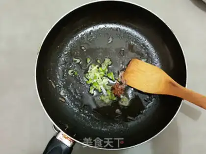 Make Roach and powdered powder step 5