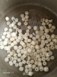 Make Lotus soup step 3