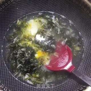 Make Shrimp pelvis soup step 5