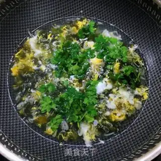 Make Shrimp pelvis soup step 7