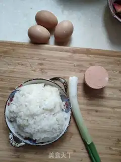 Make Gold egg fried rice step 0