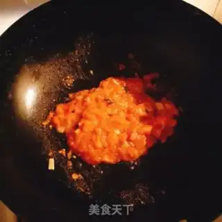 Make Western red soup step 1