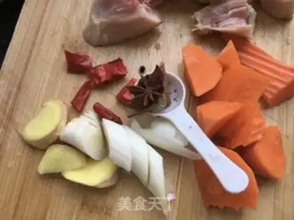 Make Potato burn rabbit legs step 4