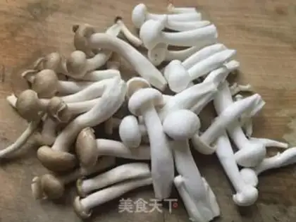 Make Beef vealball mushroom soup step 1