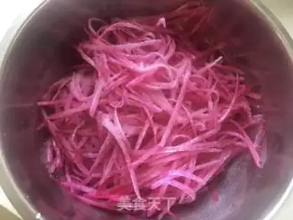 Make Smash the carrots step 1