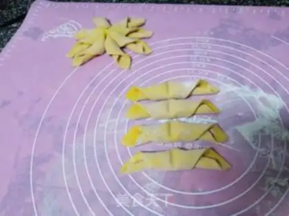 Make Pumpkin dates step 12