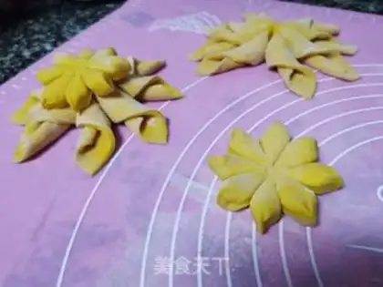 Make Pumpkin dates step 15