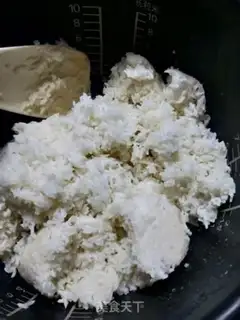 Make Weenie egg fried rice step 1