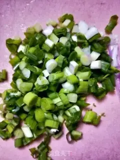 Make Weenie egg fried rice step 2